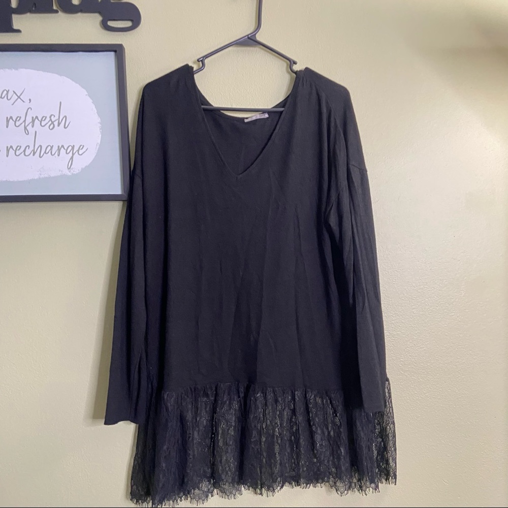 Zara long sleeve tunic with lace trim